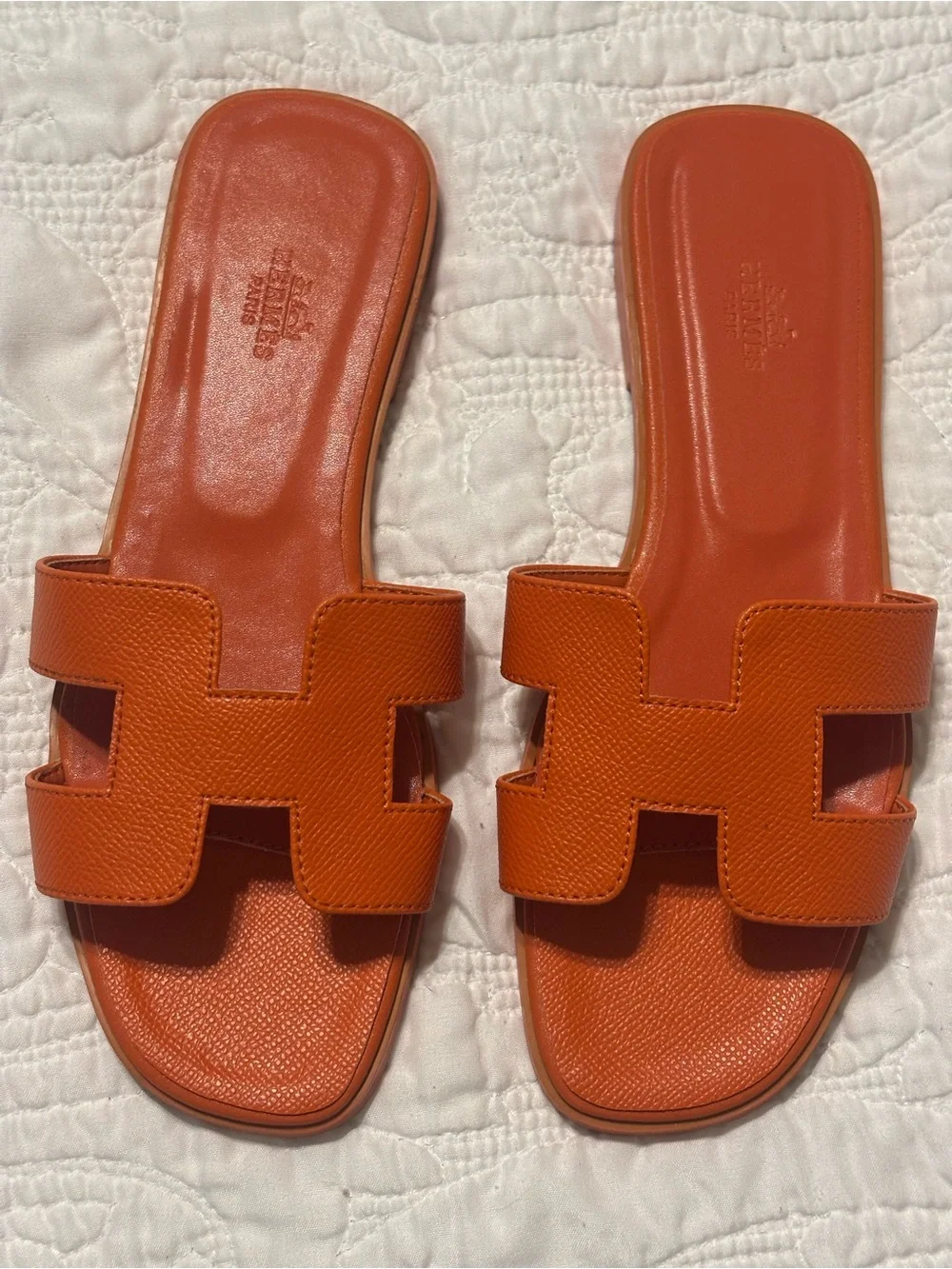 Hermes Orange Enamel Oran Leather Slide Sandals - Picture 9 of 12